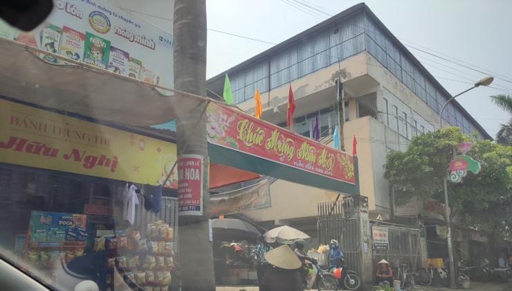 Thanh khoản nhanh!!!
Lô đất 100m2 Vân Nội Đông Anh - mặt đường lớn kinh doanh sầm uất- full thổ cư- pháp lý chuẩn