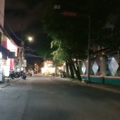 CHỦ LỚN TUỔI BÁN CẦN BÁN HẠ CHÀO  300TR. GIÁ CHÀO MỚI 10,4 TỶ.
VỊ TRÍ ĐẮC ĐỊA, 1 NHÀ RA VÕ VĂN KIỆT, 50 XUỐNG BIỂN MỸ KHÊ, 80TR/M. NHÀ 2 TẦNG DT