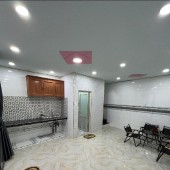 Hàng hiếm nhà mới ở liền bình tân, sát bên khu tên lửa, ngay tỉnh lộ 10 , chỉ nhỉnh 2.xxtỷ