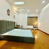 Nhà Đẹp Giá Tốt – Duy Nhất Một Căn Tại  Khâm Thiên, Tôn Đức Thắng, Ô Chợ Dừa CHỈ 7 tỷ cho 78m2 có sẵn nhà 4 tầng.