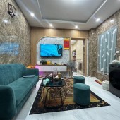 LÔ GÓC - THANG MÁY - 2 MẶT NGÕ - Ô TÔ VÀO NHÀ - BAN CÔNG TRƯỚC SAU ,

Bán nhà Phúc Lợi, Long Biên 69m, 5 tầng, MT=4,1m , Lô GÓC, THANG MÁY.