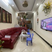 Bán gấp giá rẻ Minh Khai 24m/26m Tầng2, 4 tầng, mặt tiền 3.3m, 2.8 tỷ Hai Bà Trưng.
+ 22/6/2024 cần tiền hạ chào 200 triệu, giá chào mới 2.8 tỷ gia