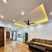 bán nhà 5 tầng phố Giáp nhị ô tô đậu cửa nhà mới đẹp 28 met*5t gias 3,8ty