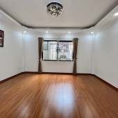 Bán Nhà mặt phố NGọc Lâm,Long Biên  97m  MT 6,5m  nhỉnh 28ty oto kd
