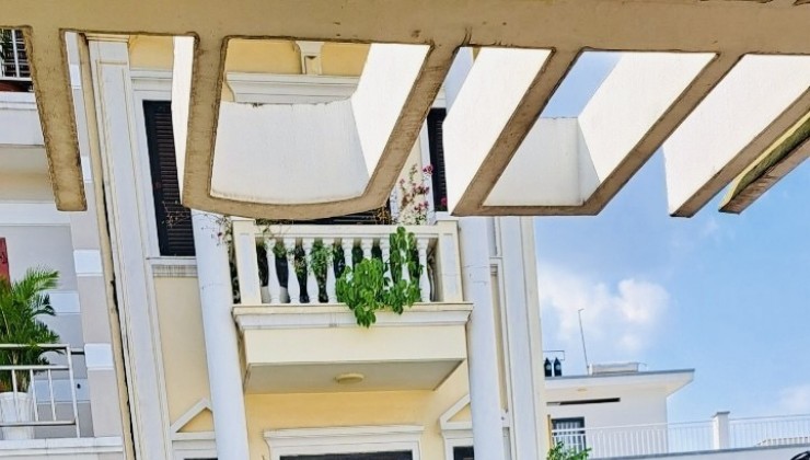 Bán nhà mặt tiền kinh doanh  Đông Hưng Thuận, quận 12(3.5*12), khu sầm uất, 3.6 Tỷ