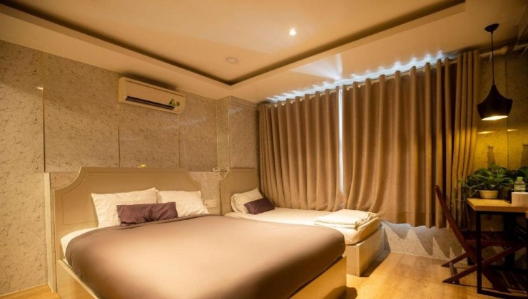 BÁN NHÀ  HXH NGUYỄN THIỆN THUẬT. P2. Q3 NGANG 4M - 5 TẦNG NHÀ MỚI CHỈ NHỈNH 10 TỶ