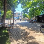 MẶT TIỀN ĐƯỜNG LỚN - KINH DOANH SẦM UẤT - NGÃ TƯ NGUYỄN PHƯỚC NGUYÊN VÀ HÀ HUY TẬP.
NHÀ 2 TẦNG MẶT TIỀN GẦN ĐƯỜNG TRƯỜNG CHINH VÀ CÔNG TY AN QUẬN -