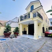 Nhanh tay sở hữu ngay biệt thự đẹp và tiềm năng này! 
TƯƠNG LAI MẶT TIỀN PHẠM VĂN ĐỒNG - BIỆT THỰ LINH ĐÔNG - 170m2 - CHỈ 9.8 TỶ THƯƠNG LƯỢNG