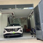 Bán gấp căn nhà Phạm Văn Hai, Tân Bình, Xe hơi ngủ trong nhà. 80m², 3 tầng,
Nhỉnh 11 tỷ.