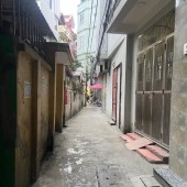 PHỐ HOÀNG NGÂN – NHÀ THÔNG SỐ ĐẸP, GIÁ ĐẦU TƯ, CHỦ THIỆN CHÍ
5T x 51M2, GIÁ 6 TỶ