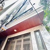 CĂN NHÀ HIẾM PHỐ YÊN LỘ, YÊN NGHĨA, KHU VỰC TRONG ĐÊ SẦM UẤT
4,5 TẦNG GIÁ 3,1 TỶ, 20M RA Ô TÔ TRÁNH