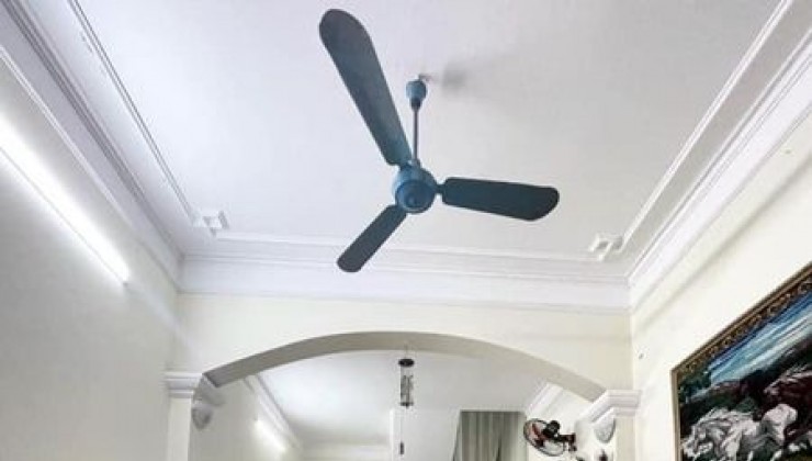 HÀNG HIẾM - NGON BỔ RẺ - TRUNG TÂM QUẬN LONG BIÊN - SỔ CẤT KÉT NÉT CĂNG - THIÊN ĐƯỜNG ẨM THỰC - TIỆN ÍCH NGẬP TRÀN.