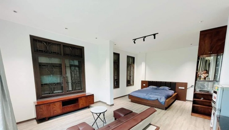 BÁN NHÀ YÊN HOÀ - CẦU GIẤY 
DIỆN TÍCH: 41 M2 x 5 TẦNG, MẶT TIỀN 5.2M - GIÁ : 9.5 TỶ
