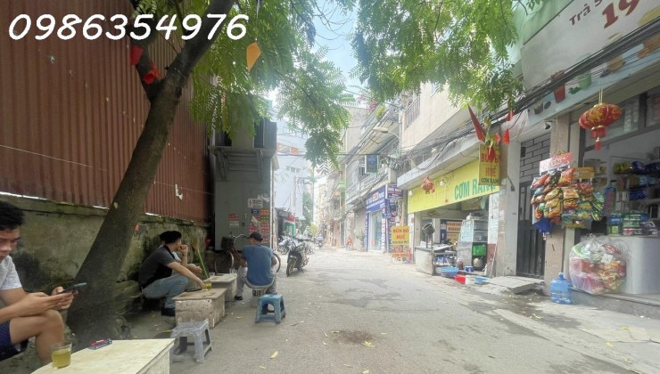 BÁN NHÀ MẶT NGÕ MỄ TRÌ NGÕ RỘNG 2 Ô TÔ TRÁNH Ô TÔ VÀO NHÀ
160m2-4 TẦNG-5,3 MT-28,5 TỶ