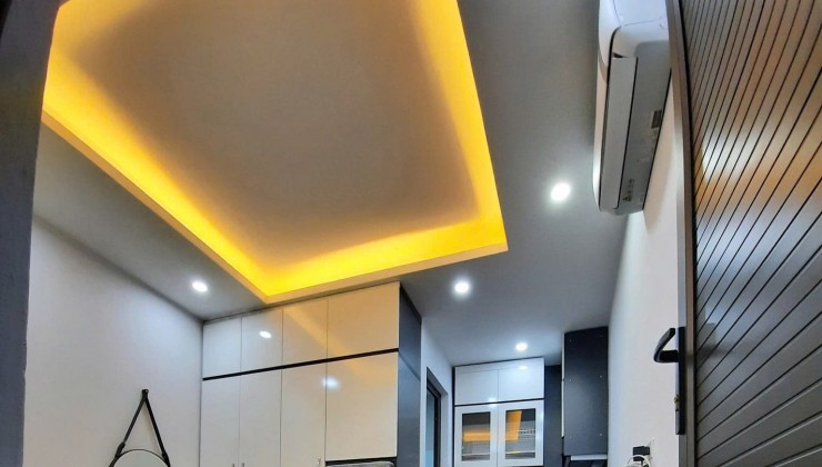 Tòa Chung cư Mini Rẻ Đẹp nhất Cầu Diễn, 126m2 7T MT 14m, 35 Phòng, Chỉ 23 Tỷ ⚜️
☎️ LH NGAY 0357909344 - 0707181718