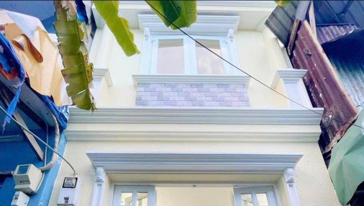 CHÍNH CHỦ Cần Bán Nhanh Căn Nhà Tại Đường Đoàn Văn Bơ, Phường 16, Quận 4