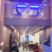 SIÊU PHẨM PHÚ ĐÔ
- NGÕ THÔNG- Ô TÔ ĐỖ CỬA, 7 TẦNG- Ô CHỜ THANG MÁY, FULL TOÀN BỘ NỘI THẤT