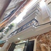 Ban nhà 46m2, 7 tầng có thang máy, Nguyễn Ngọc Nại , Thanh Xuân, Hà Nội. Sổ đỏ chính chủ, giá chào 12 tỷ