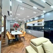 HOT - HOT - HOT
NHANH TAY THÌ CÒN - CHẬM THÌ VỀ NHÌ Ạ 
60M2 - 7 TỶ - NHÀ 5 TÀNG Ô TÔ TRÁNH