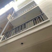 Bán Nhà Hoa Bằng 35m2 - Nhỉnh 6 Tỷ - 20m ra ngõ ô tô tránh - 6 tầng đủ công năng - Full nội thất