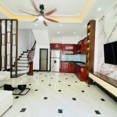 BÁN GẤP NHÀ #NGỌC_THỤY, NGÕ THÔNG, GẦN Ô TÔ, GẦN CHỢ

DT: 40 M2, 4 Tầng, 4PN Giá hơn 5 tỷ