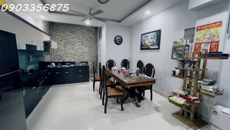 * Nhỉnh 11TỶ,Hàng Hiếm MTKD Sầm Uất Ngay Quận 5,4Tấm ST
30m,Đã Hoàn Công