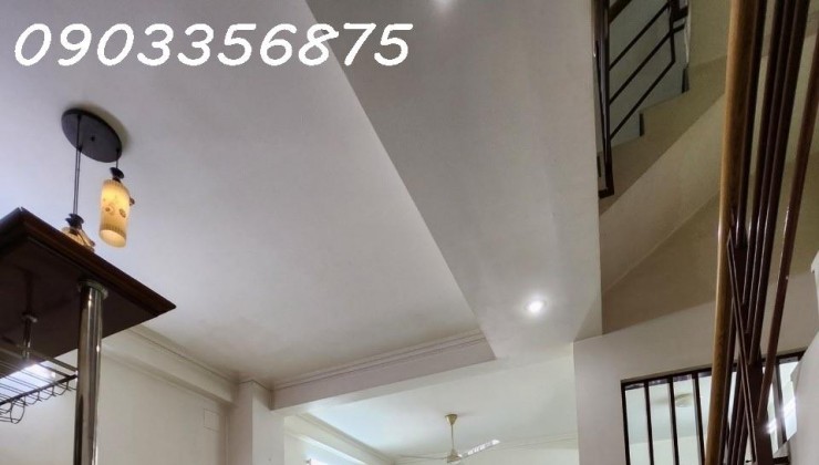 * Nhỉnh 11TỶ,Hàng Hiếm MTKD Sầm Uất Ngay Quận 5,4Tấm ST
30m,Đã Hoàn Công