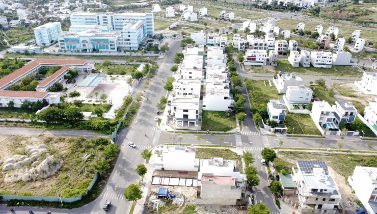 Nhà 2 tầng mới toanh xã Vĩnh Thạnh, tp Nha Trang. 
