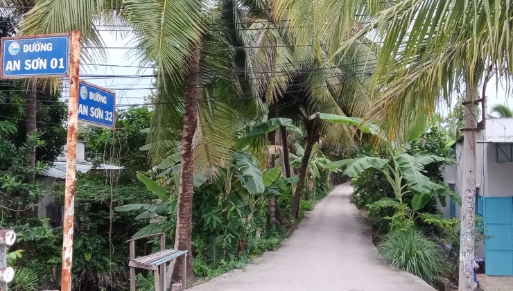 trước Đường An Sơn 32, Thuận An, Bình Dương Diện Tích  500m² thổ cư 100m².

Đường xe tải ra vào, vị trí đông dân ở, Giá Rẻ