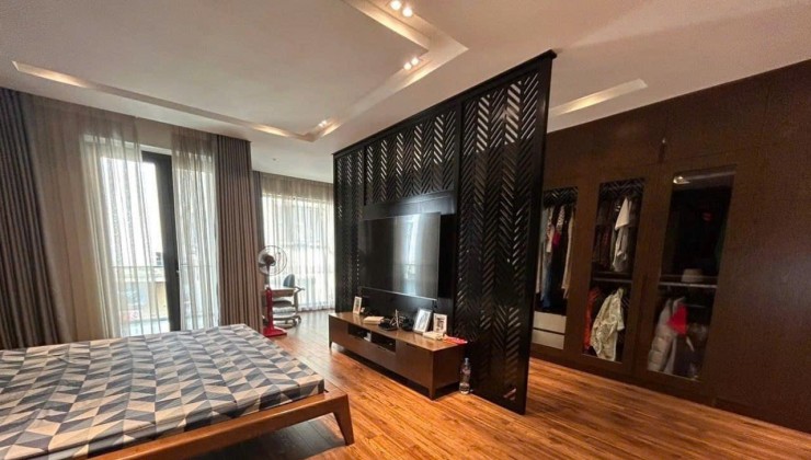 Láng 121M 5TẦNG  7.5MẶT TIỀN

Giá:  37.5 tỷ Đống Đa 

 MẶT ĐƯỜNG 2 Ô TÔ - LÔ GÓC 3 MẶT NGÕ Ô TÔ - VỪA Ở VỪA KINH DOANH MỌI MÔ HÌNH - NỘI THẤT