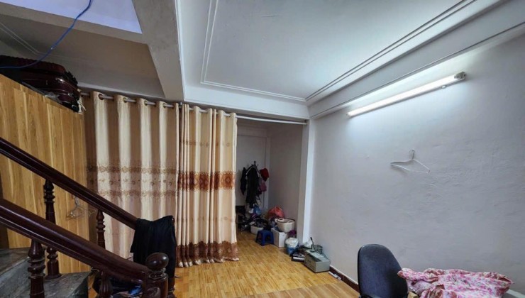 TÔI CẦN BÁN GẤP NHÀ NGAY  ĐÔ THỊ XA LA VỊ TRÍ CỰC ĐẸP GIÁ CHỈ 3,3 TỶ
ĐỂ Ở HOẶC ĐẦU TƯ DÒNG TIỀN 50TR