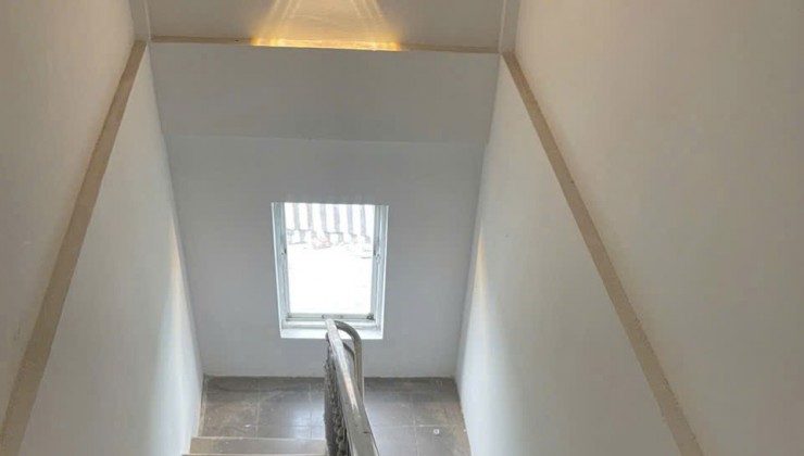 CẦN BÁN NHÀ MẶT TIỀN ĐƯỜNG LÊ DUẨN, PHƯỜNG THUẬN HOÀ