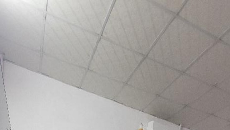 Bán Nhà Nguyễn Hới, Phường An Lạc, Bình Tân. DT 80m2 x 3 tầng (5 x 16).
Giá 6.45 tỷ TL.