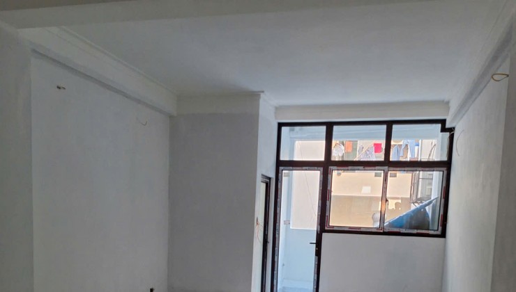 Cần bán nhà Tây Hồ, Ngõ ô tô, Kinh doanh, View Hồ - Công viên, HOMESTAY.