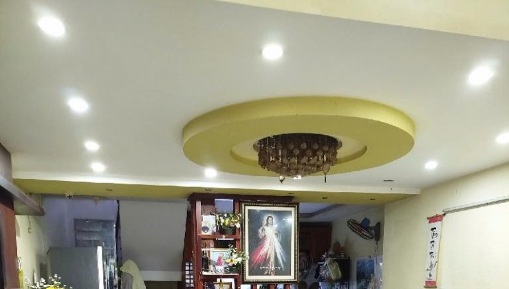 Bán nhà Đường D9, Tây Thạnh, Tân Phú, DT 72m2 (5.3 x 11) x 3 tầng, 
Chỉ 4.76 tỷ TL