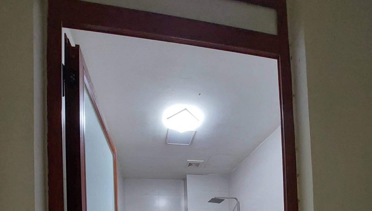Cho thuê gấp lâu dài giá rẻ thang máy ô tô đỗ Trương Định 600m, 5 tầng, mặt tiền 5m, 42 tr/th Hoàng Mai.

23/10/2024 cần cho thuê gấp hạ chào 30