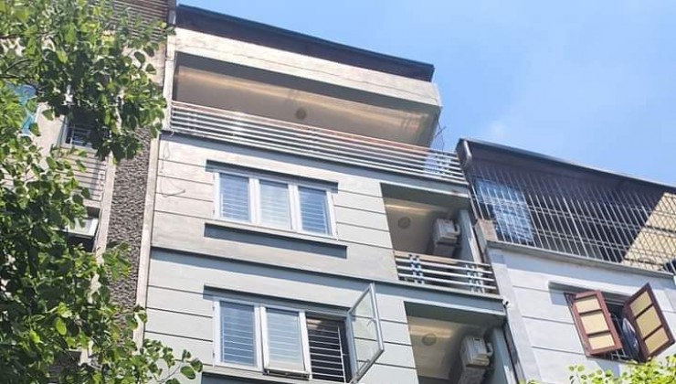 (THANG MÁY, MẶT NGÕ, Ô TÔ) Bán Nhà phố TRẦN QUANG DIỆU, Đống Đa, 51m 6 tầng mt 4m