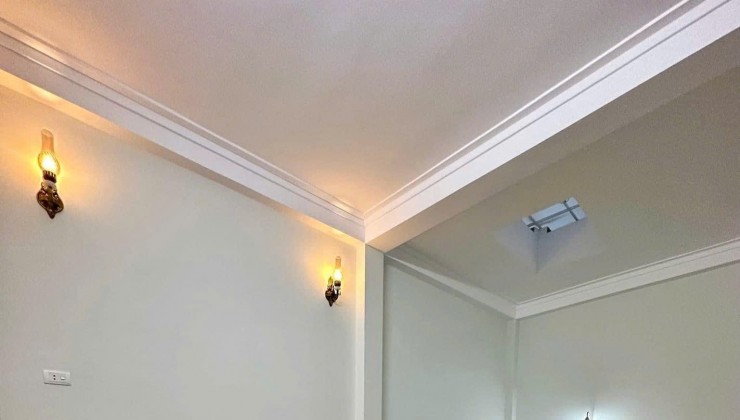 Bán gấp nhà Phú Lương - Hà Đông. Diện tích 30,1m2 x 5 tầng rộng rãi
lhe: 0559295736
