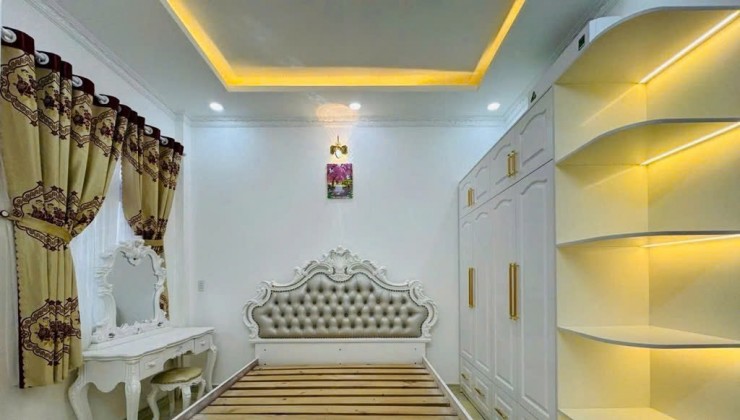 Mặt tiền hẻm xe hơi 1806 Huỳnh Tấn Phát Thị Trấn Nhà Bè, 3 tầng 74m2, 6.5 tỷ