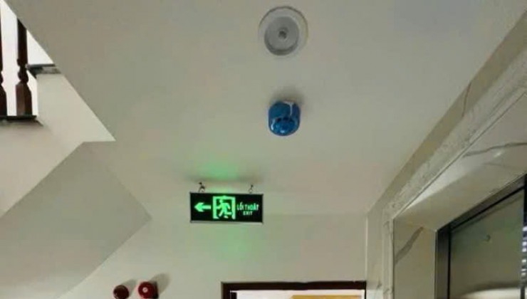Siêu phẩm CCMN phố Tân Mai. Lô góc, Ngõ thông, gần phố. 7 tầng thang máy 50M2 giá 12.5 tỷ.