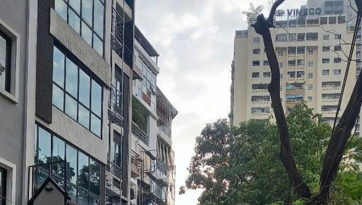 ‼️BÁN GẤP NHÀ‼️

TRUNG HOÀ-CẦU GIẤY
-dt:70m2-mt5.2m-5 tầng
-lô góc kinh doanh- văn phòng
-tiện ích ngậm tràn 
CAM KÊT NHÀ THẬT, ẢNH THẬT 