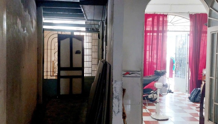BÁN NHÀ BÌNH THẠNH - 113M2 Dài 20M
KHU VỰC VIP TRUNG TÂM BÌNH THẠNH - NƠ TRANG LONG - NHIỀU TIỆN ÍCH CHỈ  8.5 T.ỷ