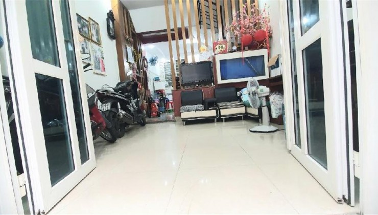 Bán nhà HXH Lưu Chí Hiếu, Tây Thạnh, Tân Phú, 37m2 (4 x 9.5) x 3 tầng, 
Chỉ 5.044 Tỷ TL giá cũ 5,4 tỷ