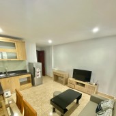 Cho thuê căn hộ 1n1k tại phố Quần Ngựa