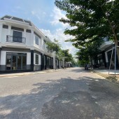Bán Nhà Đường D8 Phường Hòa Lợi Thành Phố Bến Cát bình dương

Diện tích 5x16 Thổ cư 100%