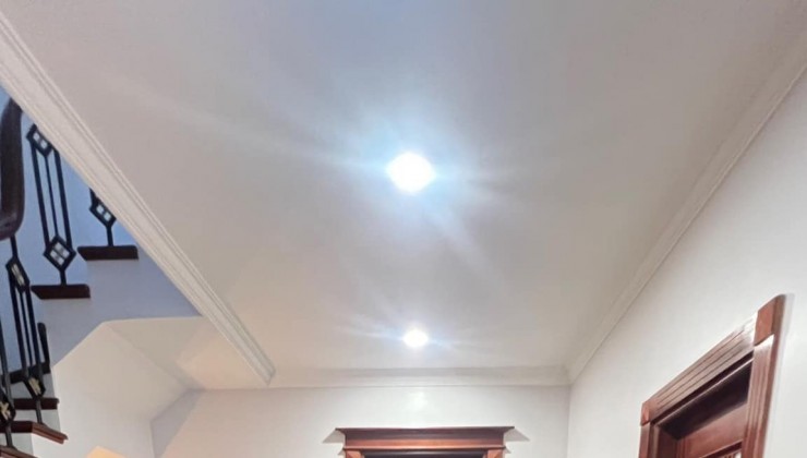 Bán gấp biệt thự liền kề KĐT Tây Hồ Tây, 112m2, 6 tầng, mặt tiền 8m, tặng nội thất. Giá 51 tỷ TL