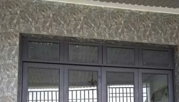 Lê Văn Lương - Nhơn Đức - Nhà Bè - Nhà mới đẹp cấp 4 + gác lững - 3PN - 2wc
- Diện tích: 99m2 [5,4 × 18,5m]-  sổ hồng riêng hoàn công đủ -  giá :