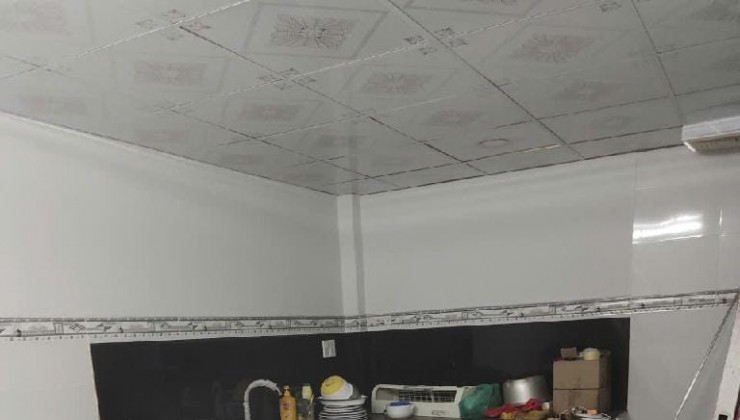 Lê Văn Lương - Nhơn Đức - Nhà Bè - Nhà mới đẹp cấp 4 + gác lững - 3PN - 2wc
- Diện tích: 99m2 [5,4 × 18,5m]-  sổ hồng riêng hoàn công đủ -  giá :