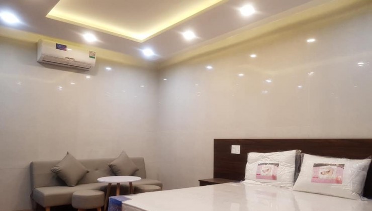 Cần bán gấp nhà mới cóng tinh xây 5 tầng 32m2 tại phố Bằng Liệt cạnh KDT Linh Đàm, giá nhỉnh 5 tỷ