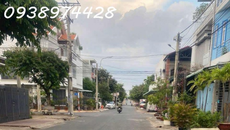 Bán 2 thửa liền Kề Sổ riêng Thổ cư khu Dân cư Bửu Long - Gần chợ Bửu Long - Trường Song Ngữ Lạc Hồng
0938974428